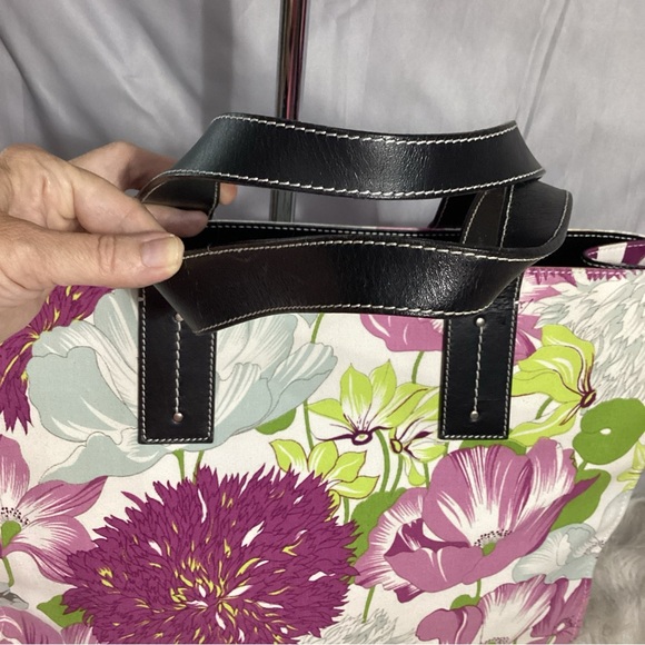 Rare Burberry London Floral Pattern Canvas & Leather Tote Bag EUC - Picture 9 of 13